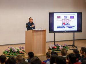 Сотрудник УФСИН выступил перед учащимся 9-11 классов общеобразовательной школы № 25  