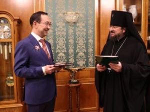 Невероятный подарок Патриарха Айсену Николаеву