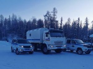 Молодой водитель едва не замерз насмерть на Ольчанском перевале