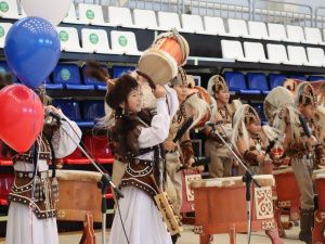 Многократные чемпионки мира Дина и Арина Аверины провели мастер-класс для юных гимнасток Якутии