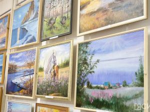 В Якутске открылась выставка художника Игоря Константинова