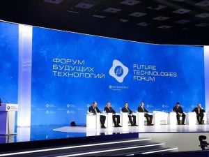  По поручению Владимира Путина медикам в малых городах и сёлах повысят размер выплат