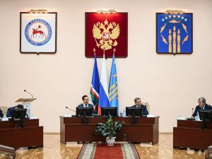 Угледобывающие предприятия отчитались перед главой Якутии