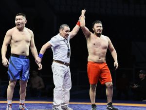 В Якутске торжественно открыли Всероссийский турнир по борьбе Хапсагай