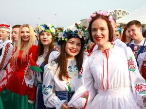 Фоторепортаж: якутяне приняли участие в шествии молодежи мира в Сочи