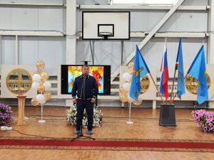 Дмитрий Садовников принял участие в торжественной линейке Болугурской школы