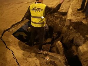 Автостраду 50 лет Октября закроют из-за обвала дорожного полотна