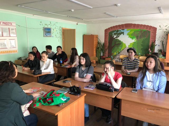 Якутским студентам объяснили причины и последствия употребления наркотиков