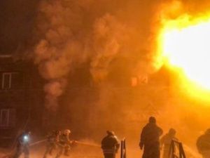Сильный пожар в Чурапче: есть пострадавшие