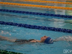 В Якутске прошли соревнования по плаванию среди сотрудников МЧС Дальнего Востока