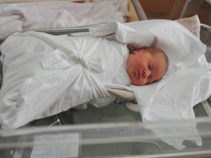 В Якутии первый ребенок 2024 года родился через полчаса после боя курантов