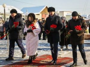 В Якутске почтили память павших воинов-якутян на озере Ильмень