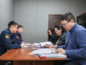 Преимущества размещения заказов в исправительных учреждениях обсудили в Якутии