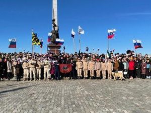 В Вилюйском районе прошла акция в поддержку российских войск «Своих не бросаем!»