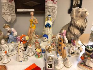 Айсен Николаев встретился с педагогическим коллективом и учащимися общеобразовательной школы в посёлке Витим   