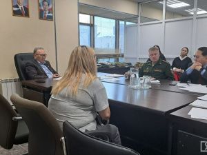 В Едином координационном центре Якутии прошёл приём родственников участников СВО
