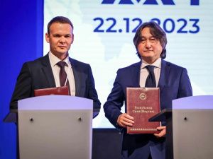 Джулустан Борисов выступил на сессии по развитию нефтегазовой промышленности на I Дальневосточном форуме недропользования в Якутске