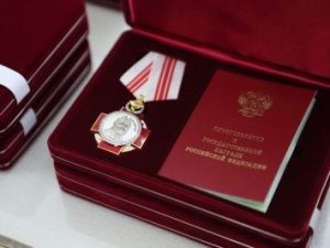 Владимир Путин наградил якутских медиков ... посмертно