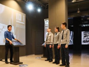 Личный состав УФСИН России по Республике Саха (Якутия) посетил выставку, приуроченную к 80-й годовщине Победы в Великой Отечественной войне 1941-1945 годов