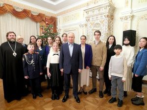 Семья Героя России Дмитрия Егорова встретилась с Владимиром Путиным