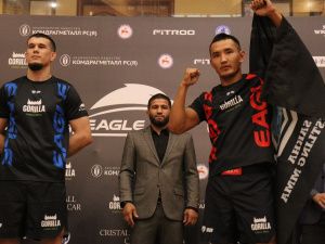 Бойцы турнира Eagles FC кубка главы Якутии встретились лицом к лицу перед поединками