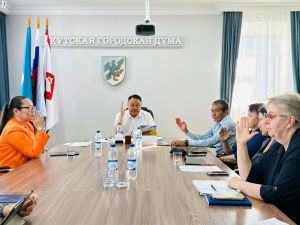 Президиум Якутской городской Думы утвердил проект повестки 51-й внеочередной сессии 