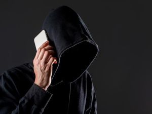 В Якутске начальник лаборатории перевел мошенникам 656 тысяч рублей, пытаясь заработать на «купле-продаже» валюты