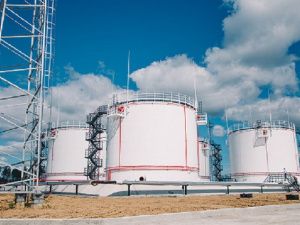 В центральные улусы Якутии нефтепродукты будут завозить круглый год