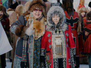 В Якутске состоялось шествие в национальных костюмах