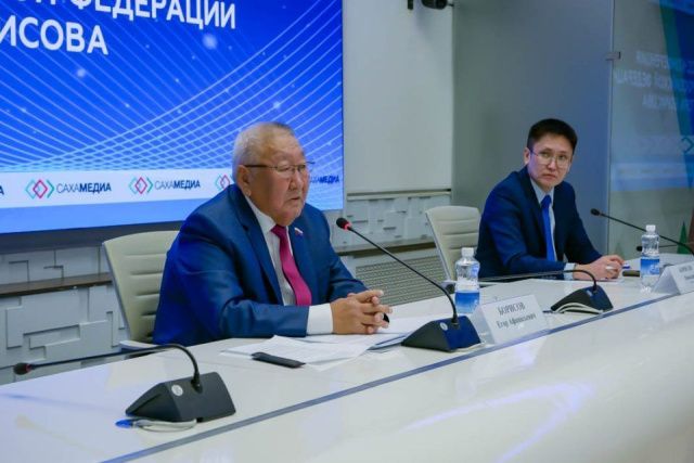 Егор Борисов рассказал о разработке социальных стандартов в сельской местности