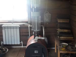 В Якутске одинокий пенсионер выживает на даче с печкой-буржуйкой 