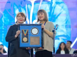 В Якутске состоялось торжественное открытие турнира по вольной борьбе памяти Романа Дмитриева