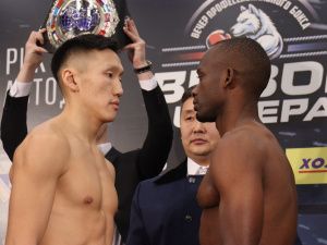 Участники вечера профессионального бокса в Якутске встретились лицом к лицу