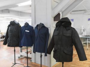 В исправительной колонии № 6 осужденные сшили форменное обмундирование для Якутского института водного транспорта