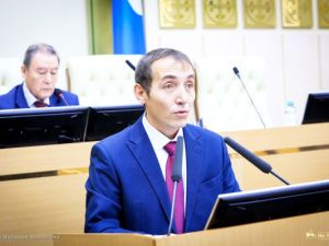 Депутат Ил Тумэн Александр Иванов ответил на обвинения