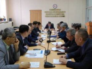 Садовников поручил усилить меры пожарной безопасности на объектах ЖКХ и энергетики