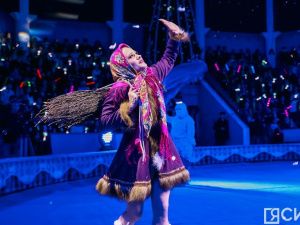 10 лучших школьников по итогам 2024 года наградили на Елке главы Якутии