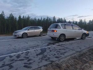 На ФАД «Вилюй» столкнулись две "Тойоты": Пострадали пассажирки