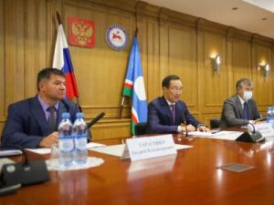 Главам муниципальных образований поручено усилить исполнение Стратегических указов Главы РС (Я)