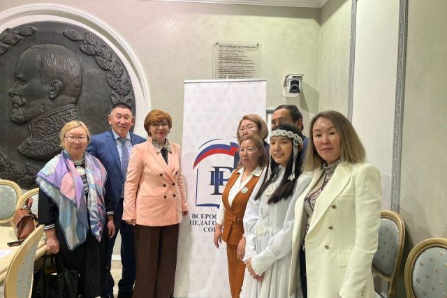 В Общественной палате РФ с участием представителей Якутии обсудили контроль школьного питания