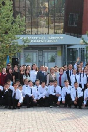 Наставник из «ЖДЯ» на Дне знаний в Транспортном техникуме п. Нижний Бестях