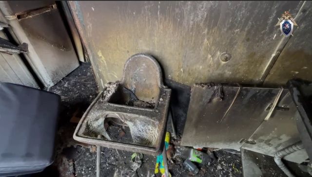 В Якутии на пожаре погибли трое детей: 25-летняя мать обвиняется в причинении смерти по неосторожности