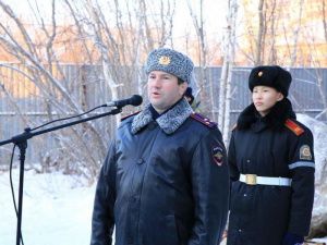 В Якутске увековечили память отдавших жизни в борьбе с оргпреступностью сотрудников МВД