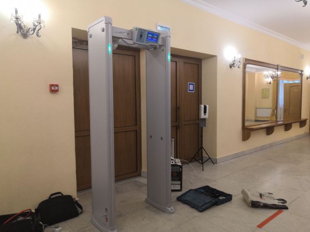 В самых популярных театрах и Цирке Якутии установлены тепловизоры для измерения температуры 