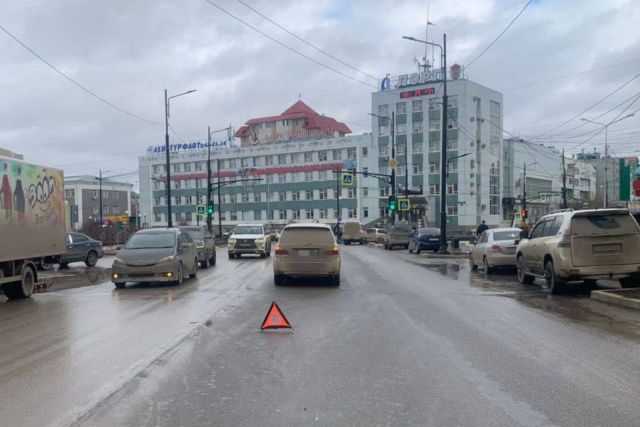 На проспекте Ленина Якутска сбили 48-летнюю женщину