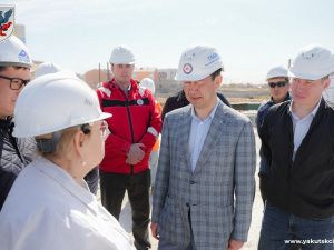 Айсен Николаев осмотрел объекты строительства и благоустройства в Якутске