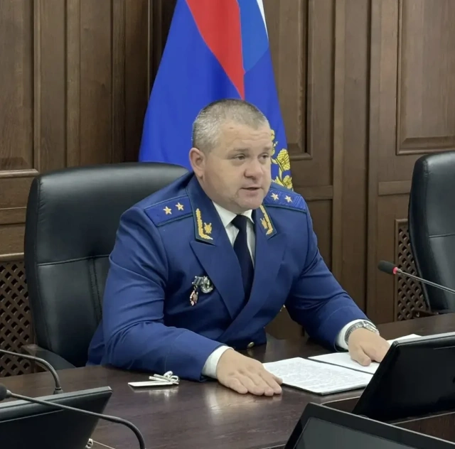 В Якутской городской классической гимназии открылся «прокурорский класс»