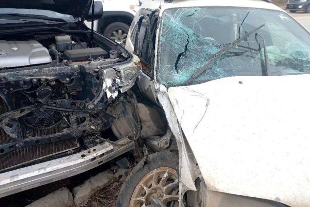 В Якутске в ДТП пострадали два человека