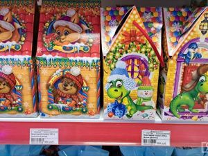 Большой сладкий мир: где в Якутске найти самый вкусный новогодний подарок