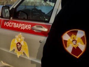 Патруль Росгвардии задержал двух жителей Якутска, у одного из которых изъято наркотическое вещество